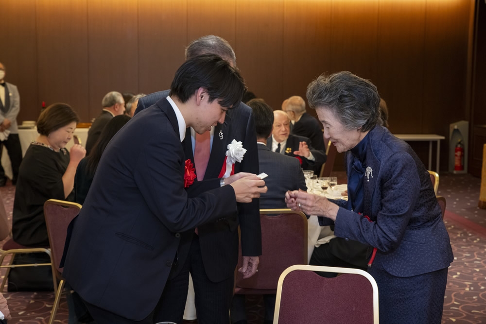 第1回優秀論文表彰「伏見博明賞」表彰式・祝賀会