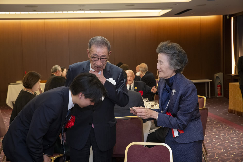 第1回優秀論文表彰「伏見博明賞」表彰式・祝賀会