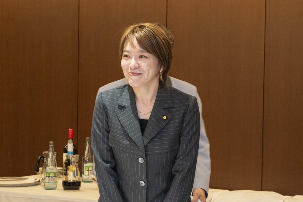 第1回優秀論文表彰「伏見博明賞」表彰式・祝賀会